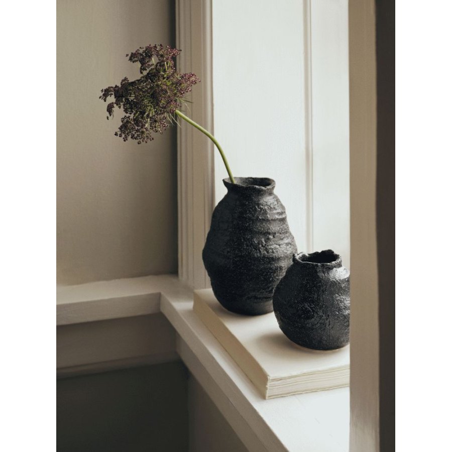 Broste Copenhagen Alma Vase H10cm, Schwarz