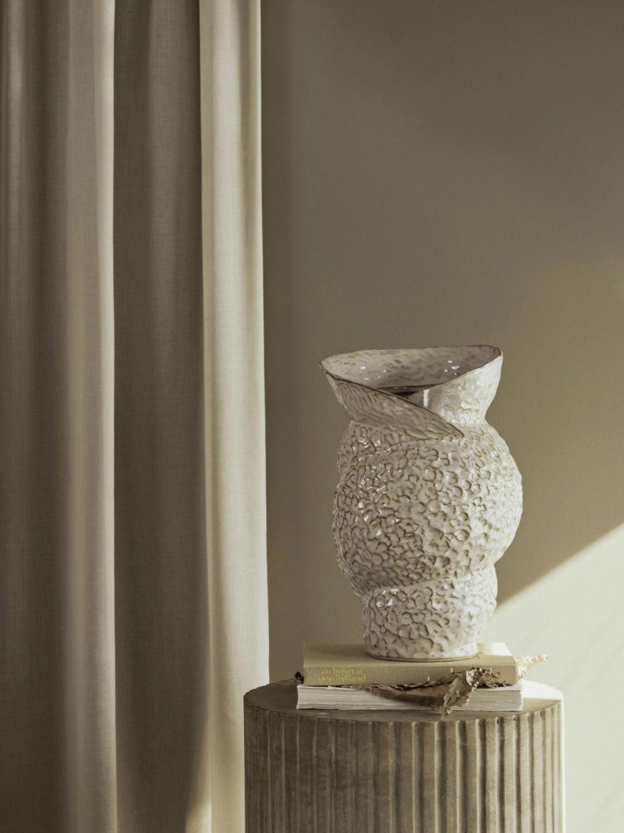 Broste Copenhagen Shelly Vase H38 cm, Hvid