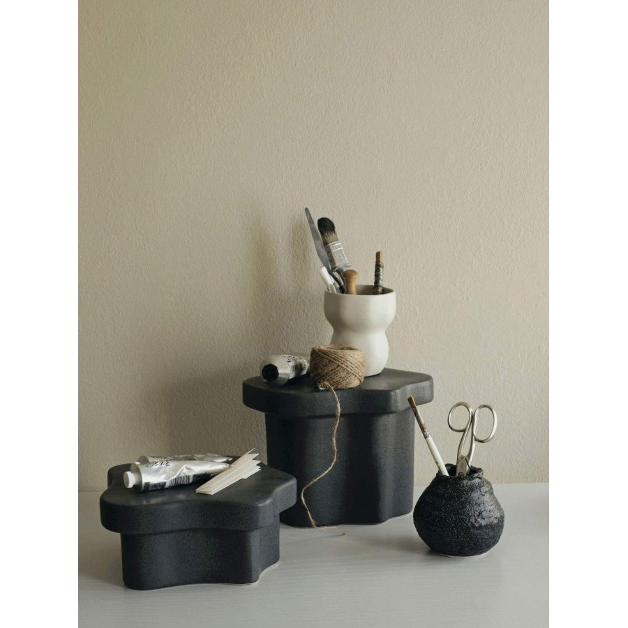 Broste Copenhagen Sonja Sockel H10 cm, Schwarz