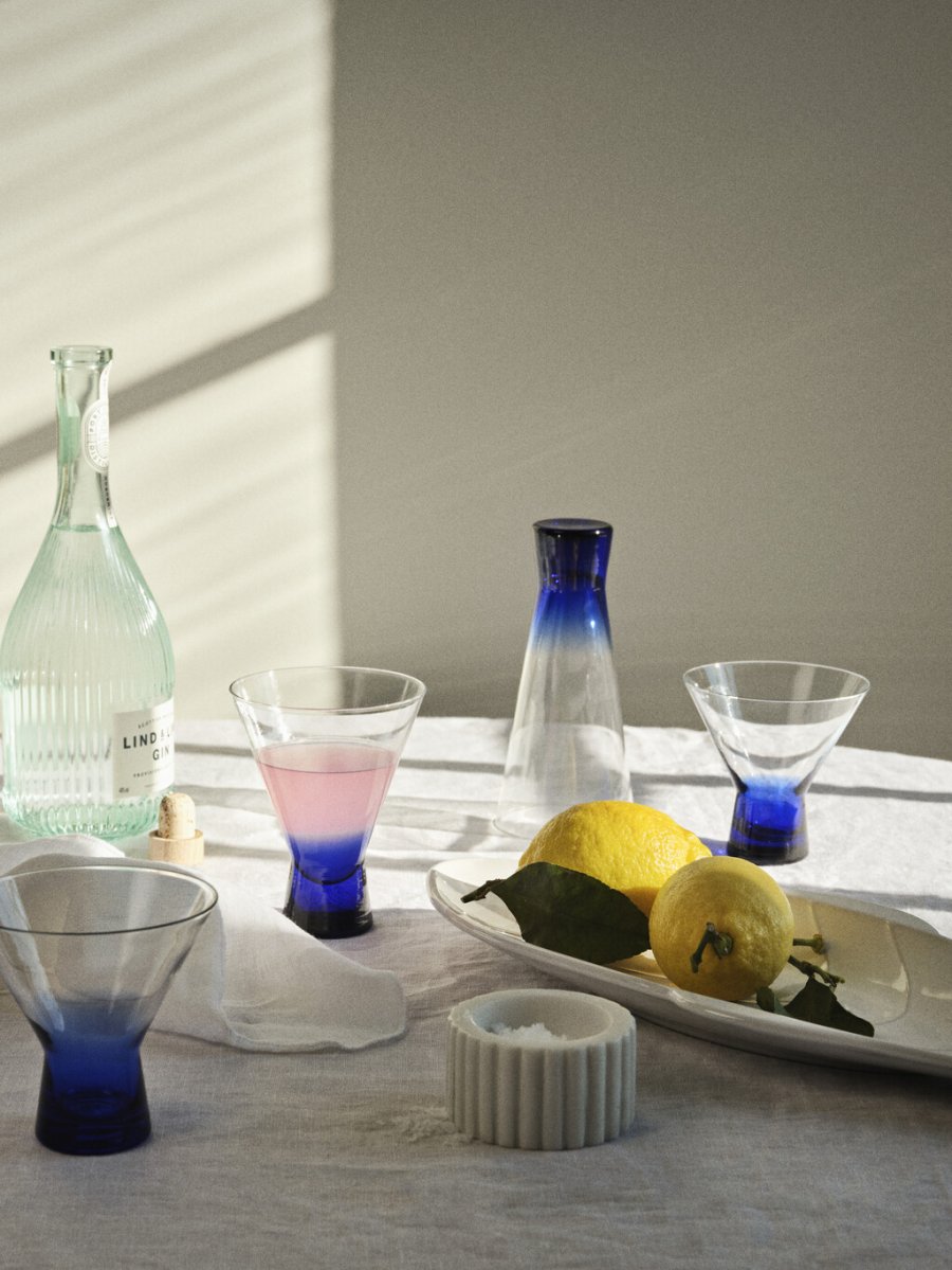 Broste Copenhagen Konus Cocktailglas 20 cl, Intense Blue