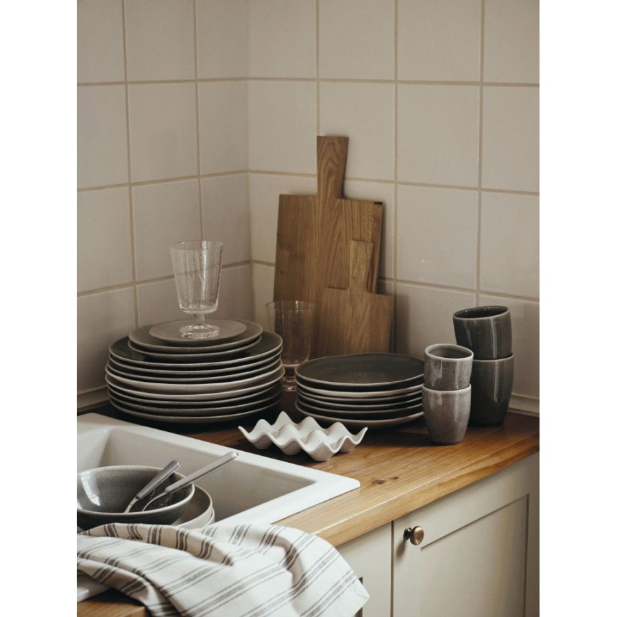 Broste Copenhagen Nordic Rain Becher 10cl, Grau