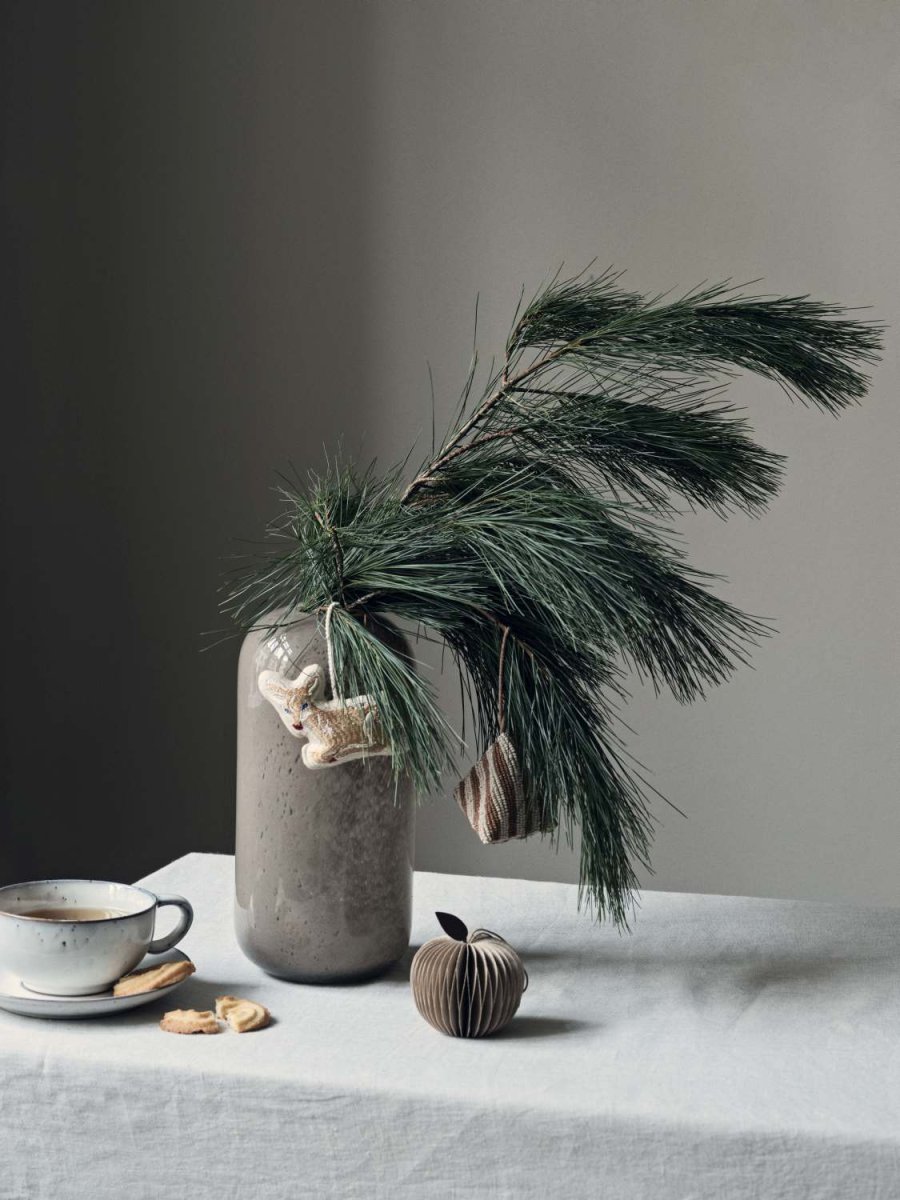 Broste Copenhagen Apple Ornament H6 cm, Natural Brown