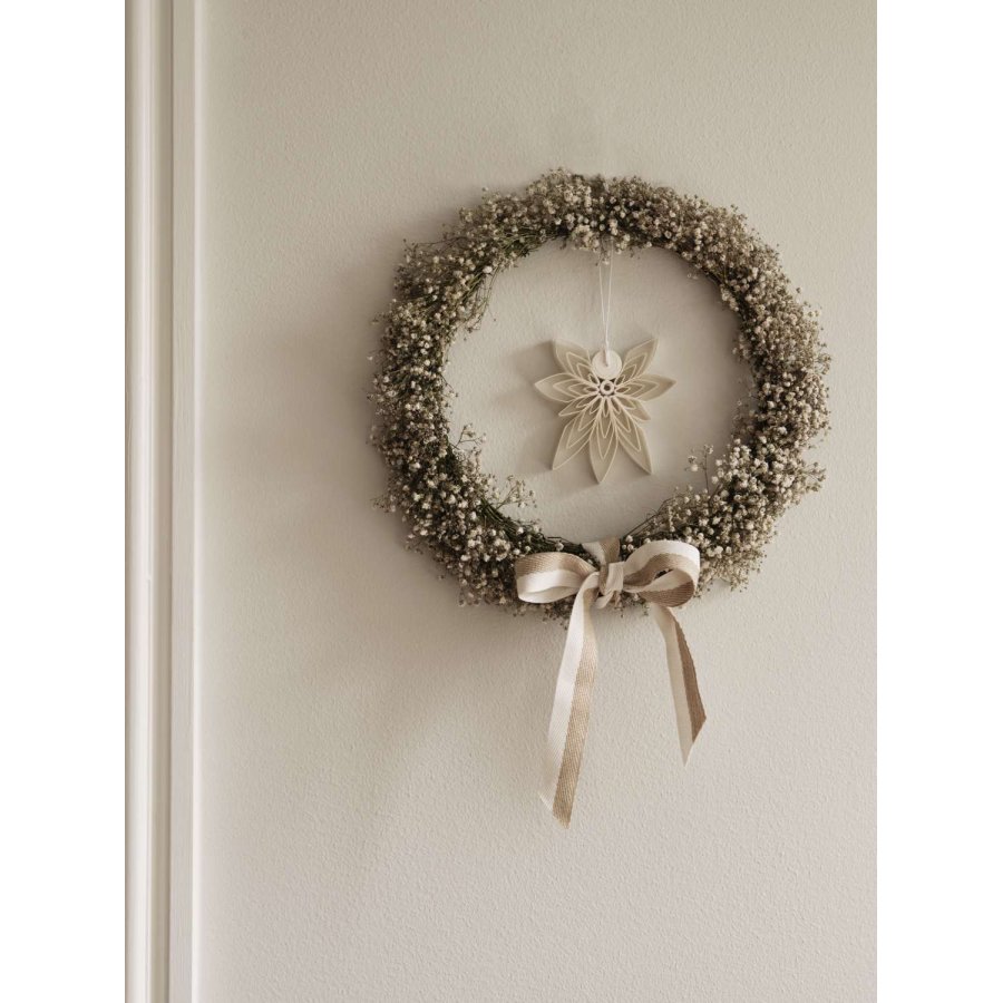 Broste Copenhagen Nora Ornament Engel B10 x L10 cm, Off White