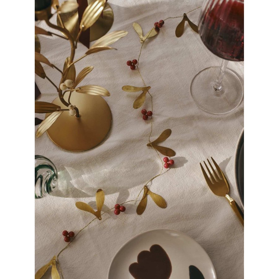 Broste Copenhagen Mistletoe Guirlande 184 cm, R�d