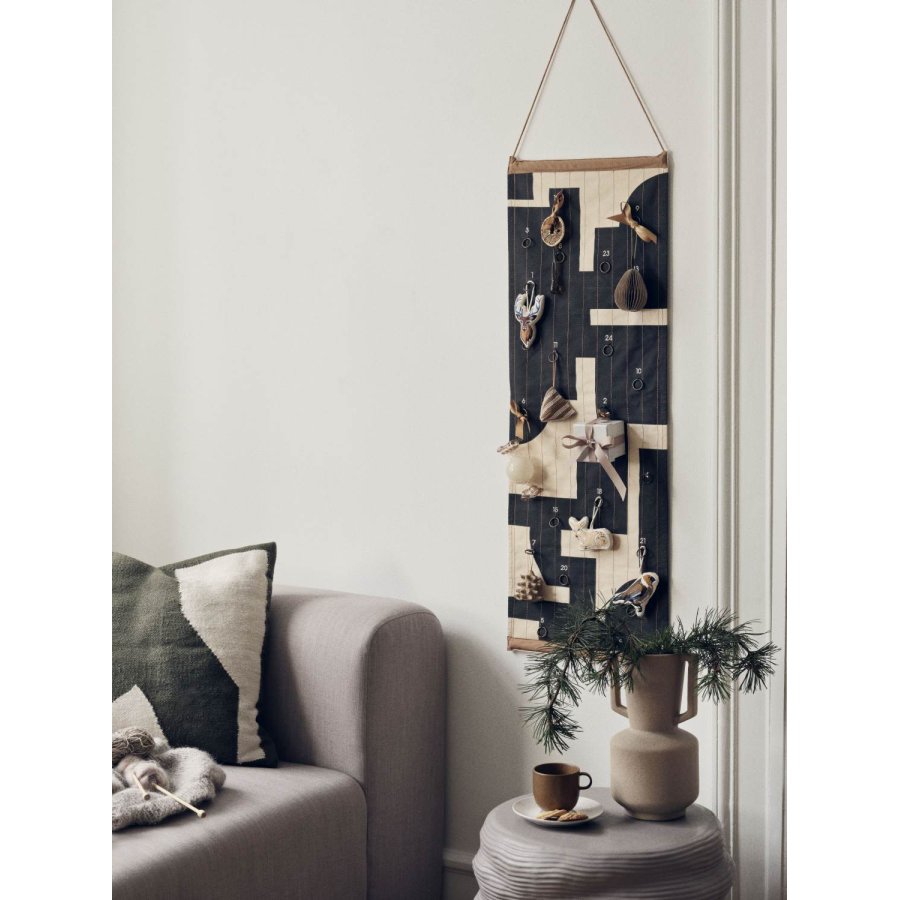 Broste Copenhagen Karla Weihnachtskalender 35x100 cm, Decadent Chocolate