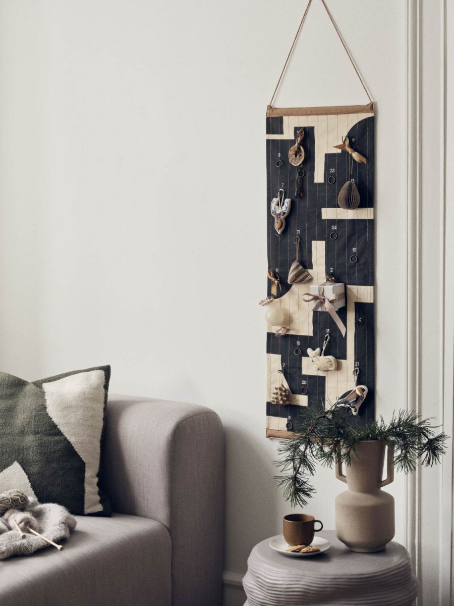 Broste Copenhagen Karla Weihnachtskalender 35x100 cm, Decadent Chocolate