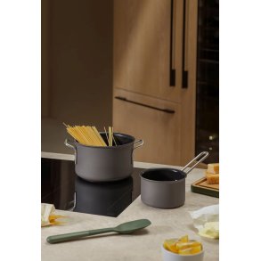 Eva Trio Grey Line Gryde m. Keramisk Slip-Let Belægning 20 cm/3,8 L, Grå
