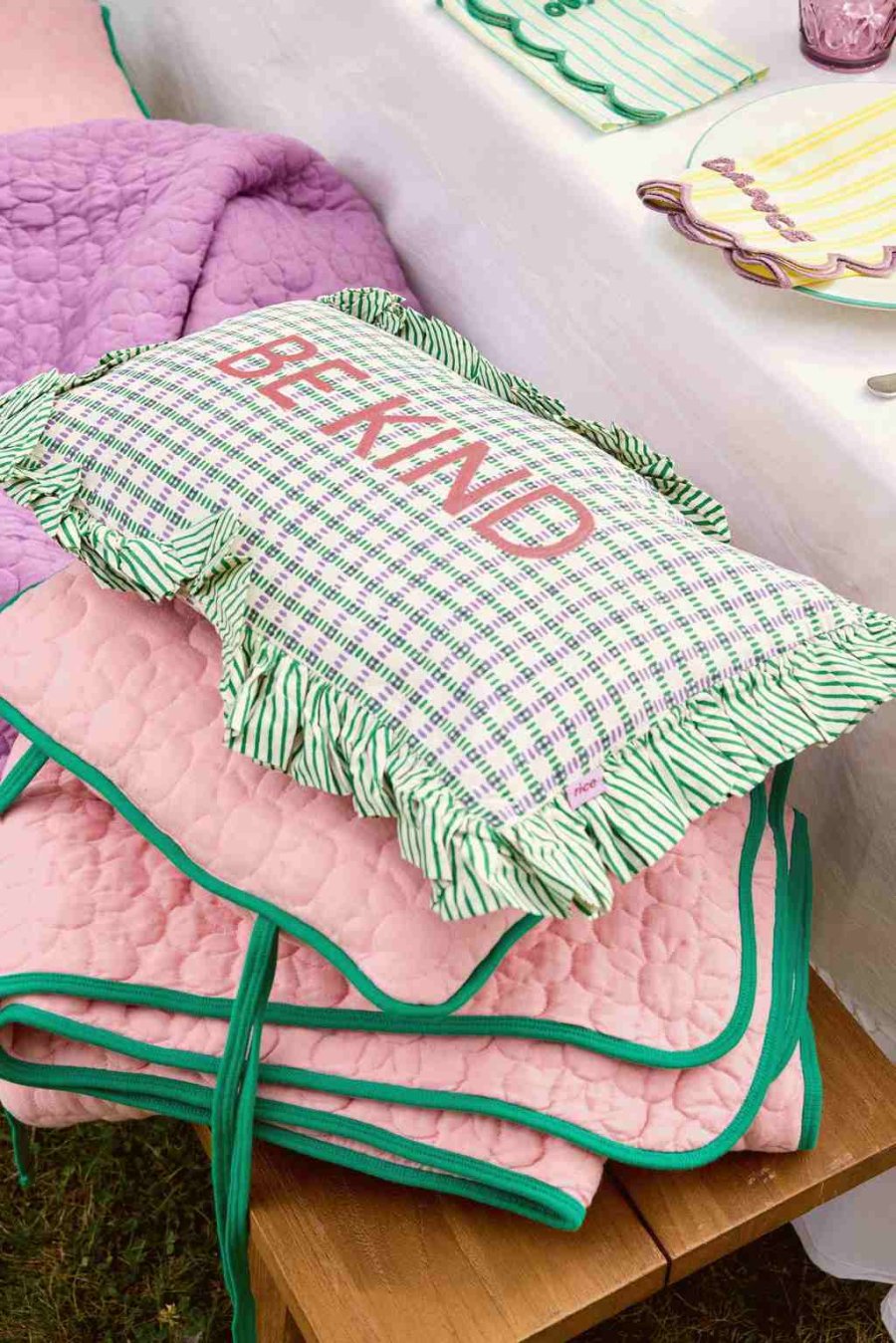 RICE Hynde 40x40 cm, Rosa/Gr�n