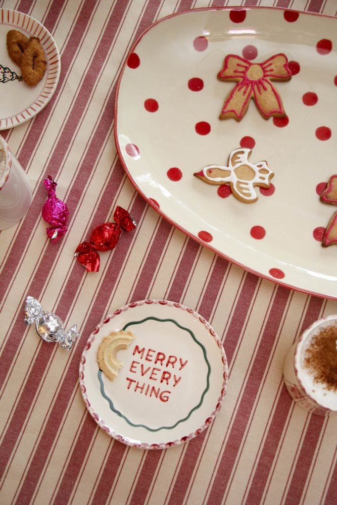 RICE Christmas Hand-Painted Teller 15 cm, Merry Everything